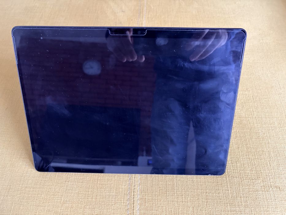 Microsoft Surface Pro x 13”