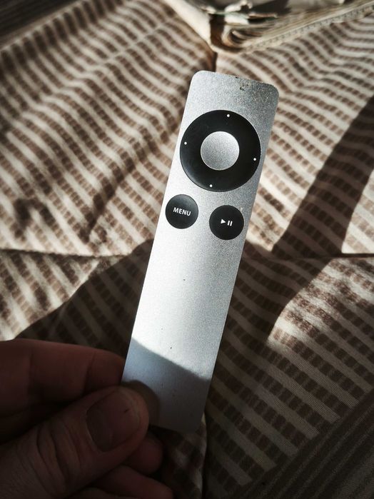 Apple tv com controlo remoto 3° geração