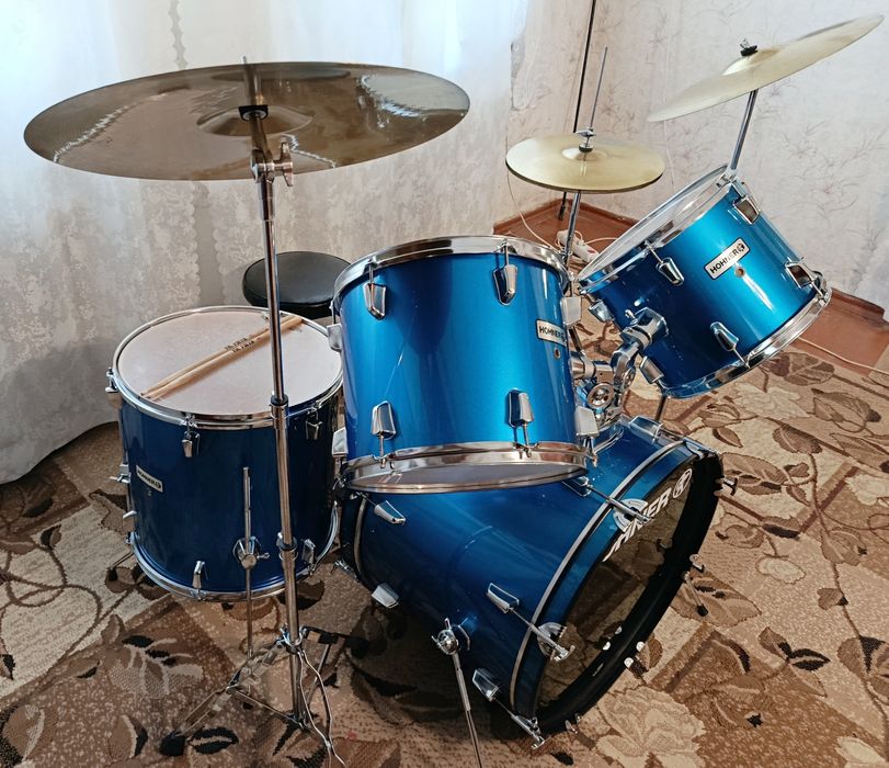 Продаю барабани HOHNER повний комплект в доброму стані звучать відмінн