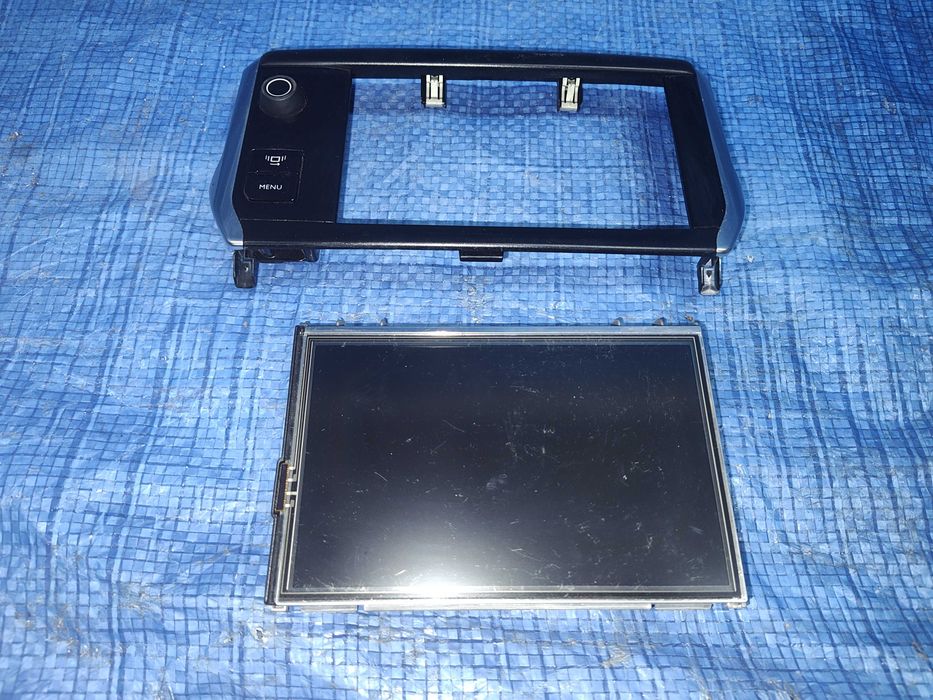 Peugeot 208 wyświetlacz LCD Navigacja Radio