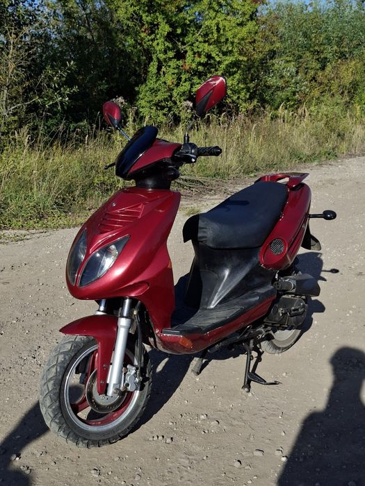 Скутер Viper R3 50 кубів