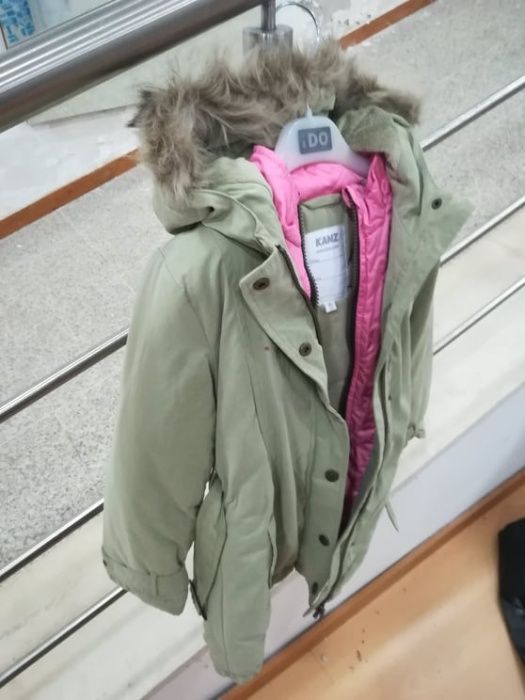 Kispo de Menina Marca Kanz Cor.Verde claro Tam 6 Anos