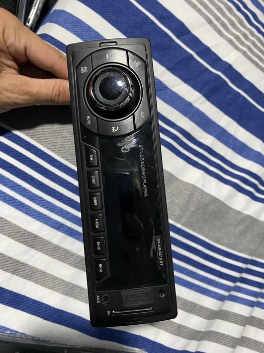 Radio de carro com BT.