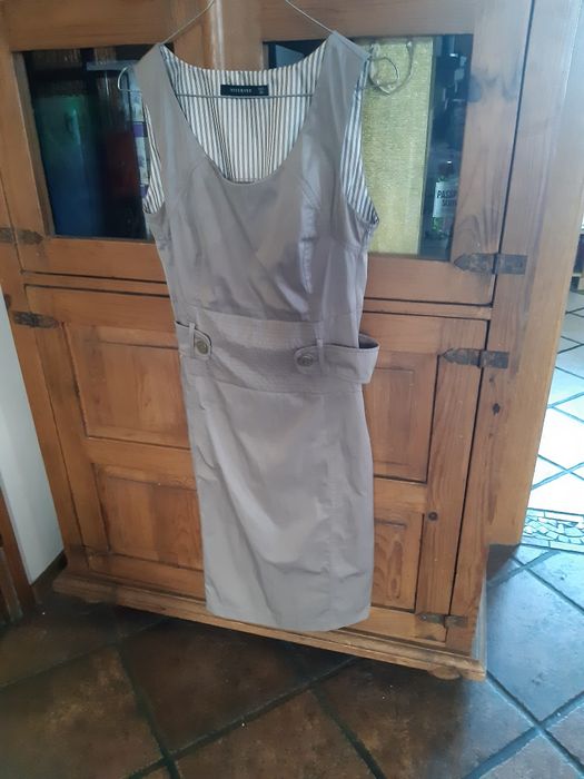 Sukienka reserved 36