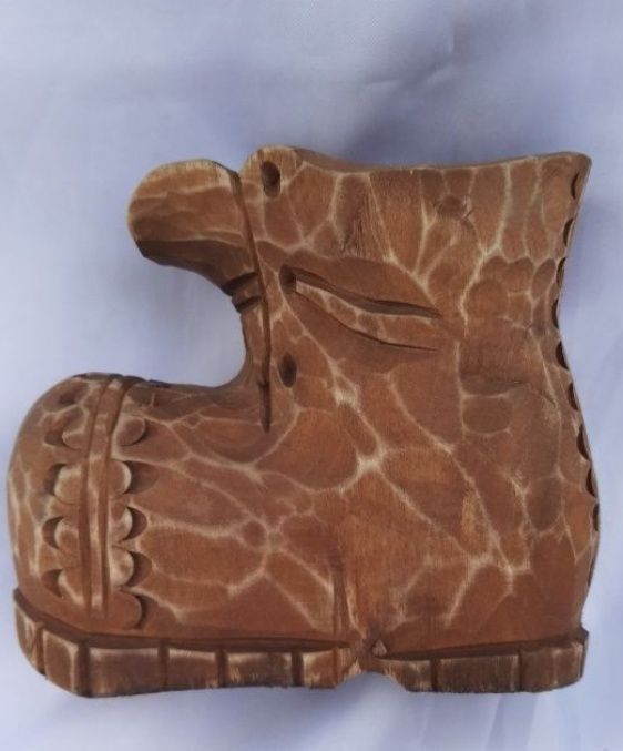 Сувенир из дерева "Башмачок"