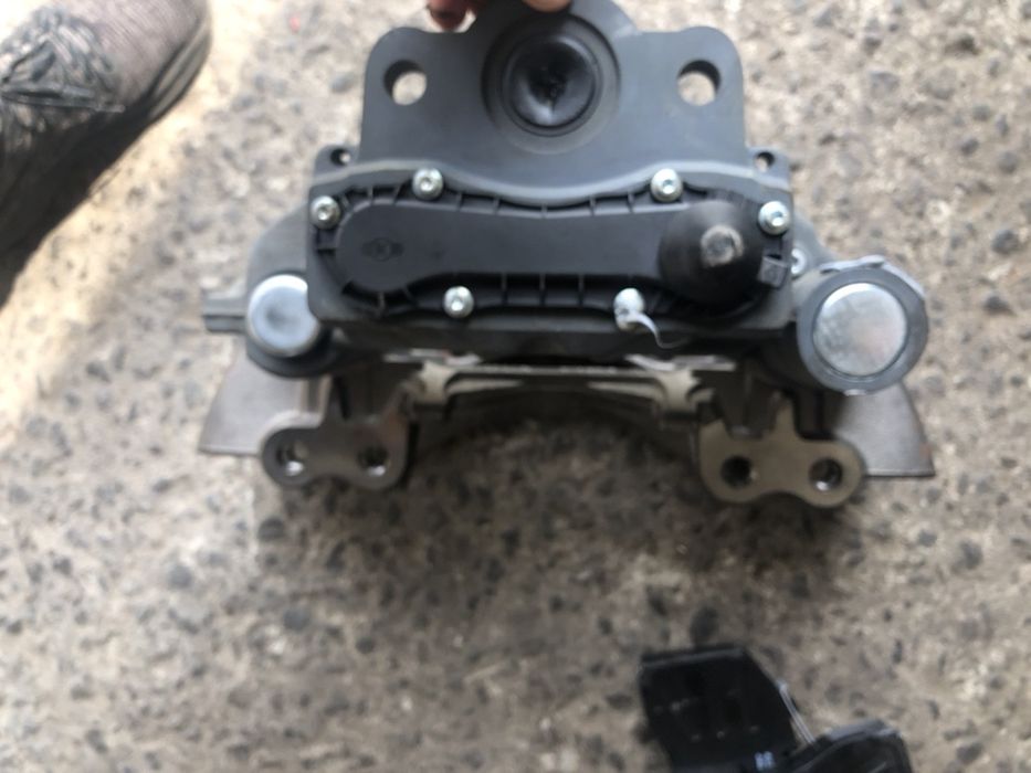 Супорт суппорт прицепа Saf, Bpw ,Саф, Бпв, Merc, Knorr ,Wabco ,Haldex