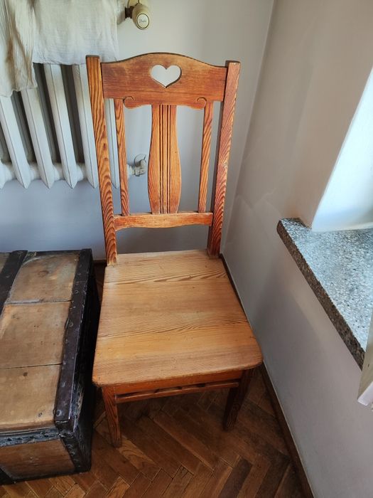 Krzesło drewniane świerkowe