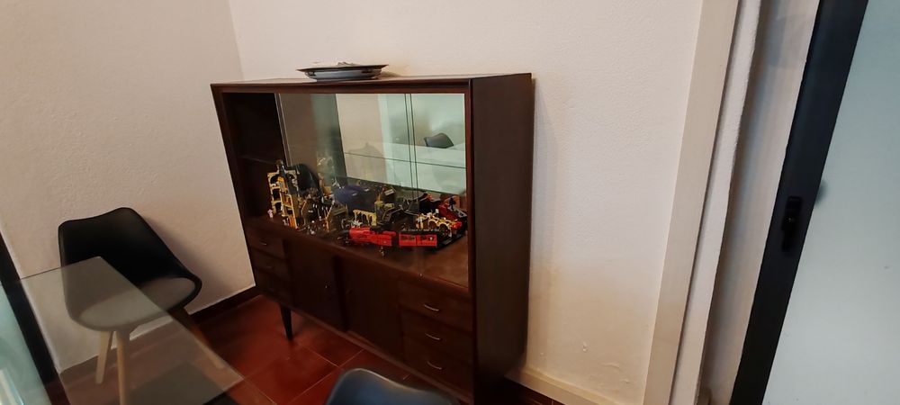 Louceiro vintage com espelho