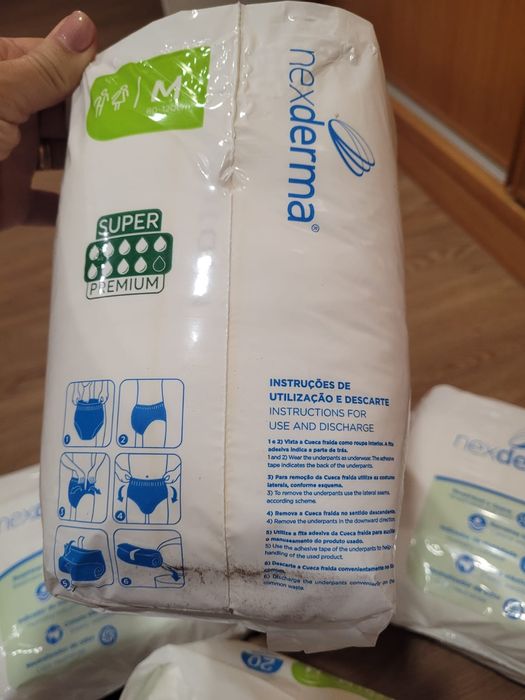 Fraldas-Cueca Incontinência Tam: M 20uni.
