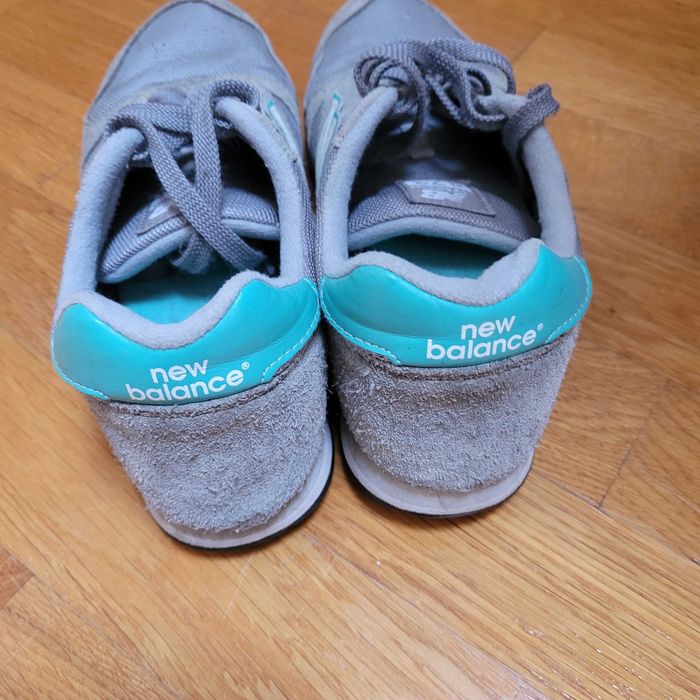 Damskie buty New Balanse 40,5/26,5