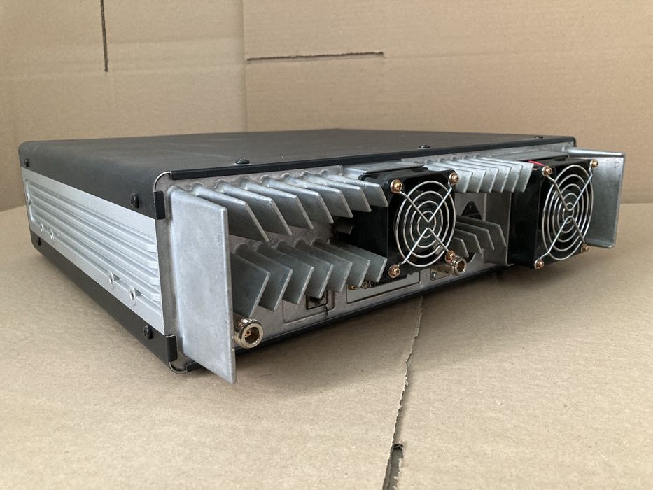 Ретранслятор ICOM IC-FR4000 (410-430)