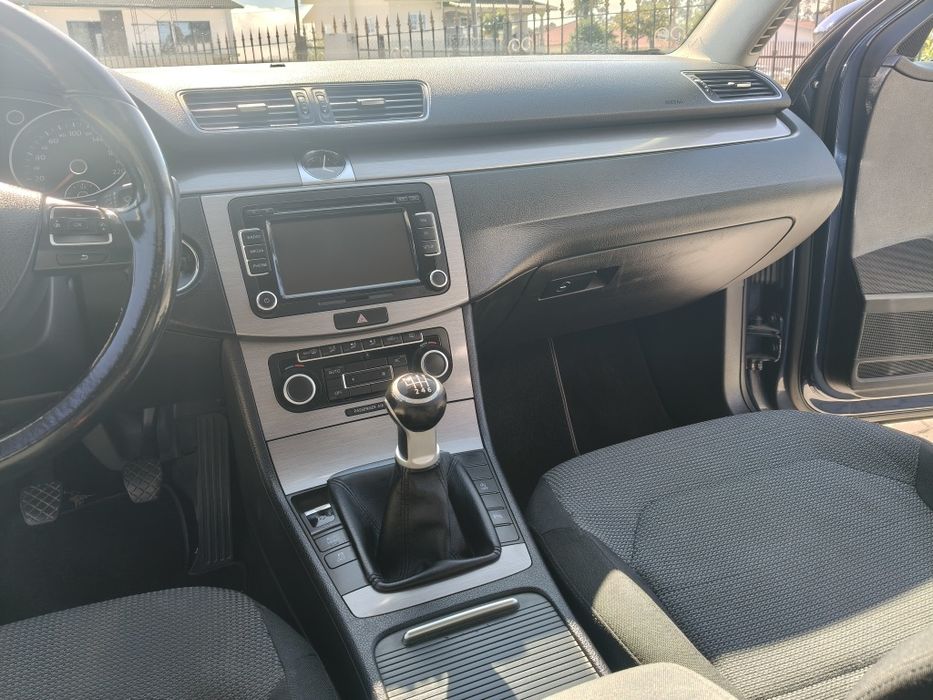 VW Passat Variant 1.6 TDi Bluemotion