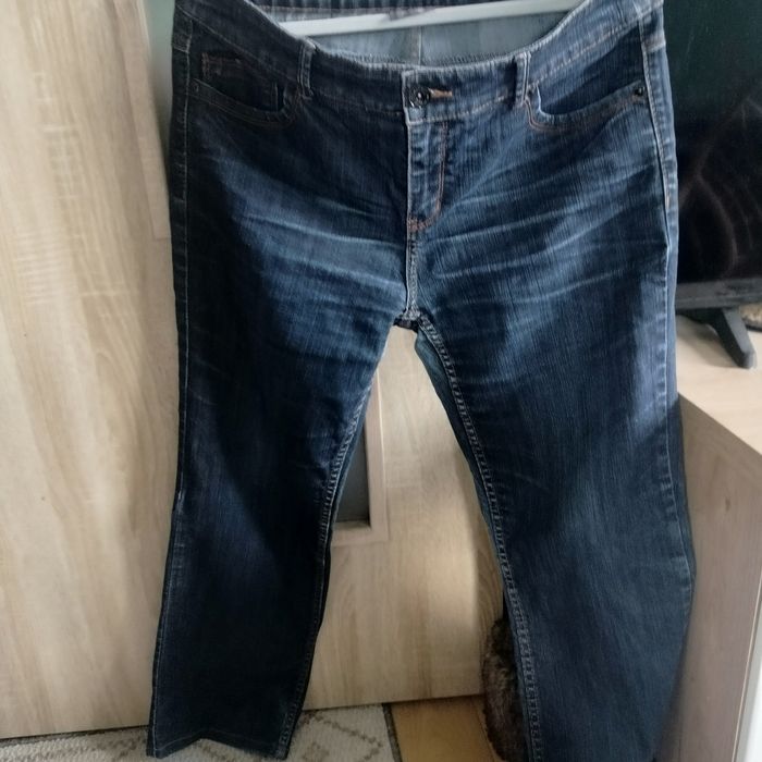 Spodnie damskie jeans cekiny Jessica 46