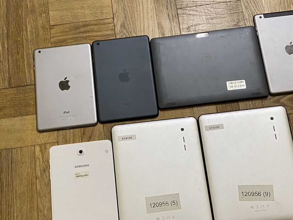 Лот Телефонів Та різне Iphone/Samsung/Xiaomi #71