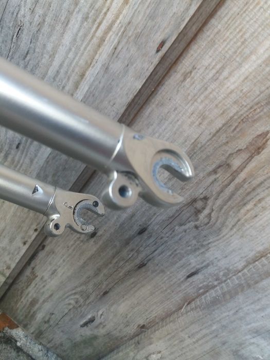 Suspensão 26" de bicicleta de cidade.