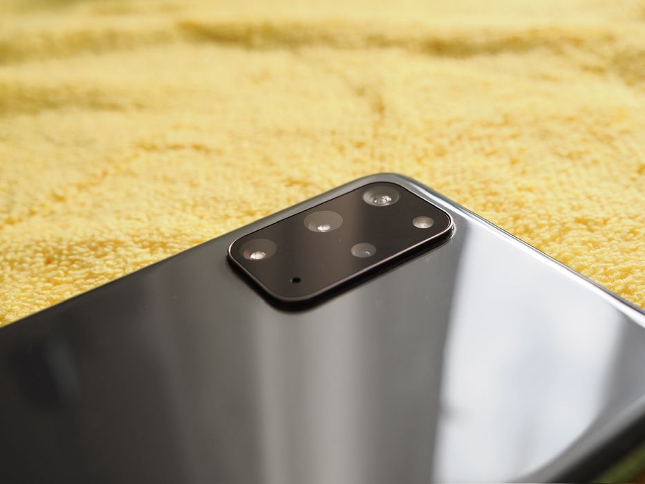 Smartfon Samsung Galaxy S20+ PLUS 8GB/128GB ZESTAW