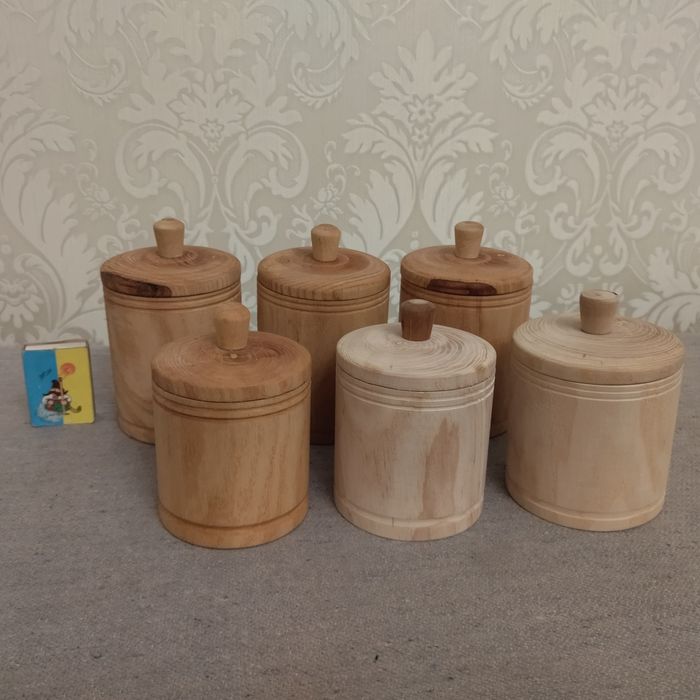 Продам посуду из груши , ясеня для сыпучих на кухне , табака и др.