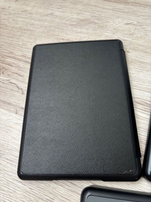Чохол на електронну книжку kindle 11