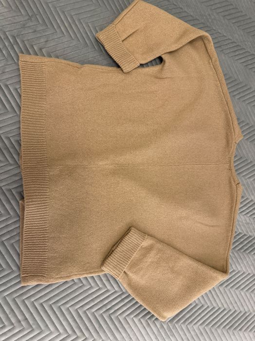 Sweterek damski wełniany marki Solar, rozmiar 36.