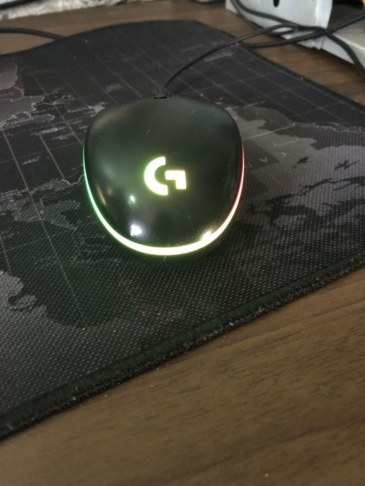 Продам мишку logitech g102