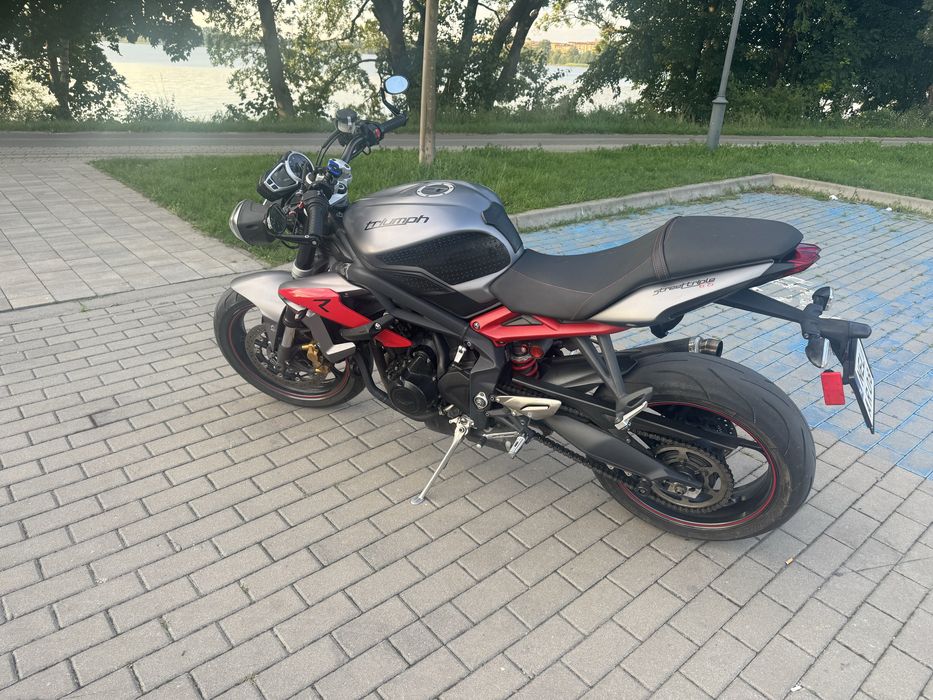 Triumph Street Triple 675 R