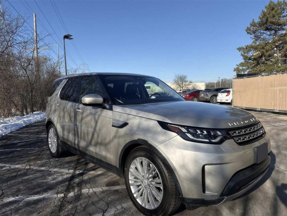 Land Rover Discovery      2017