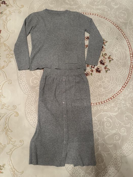 Костюм жіночий