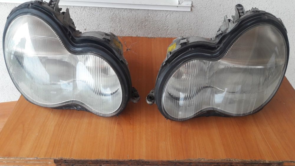 Продам передние фары для мерседес с- класс