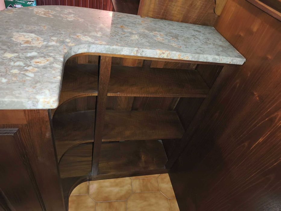 Móvel de sala de jantar com Bar e 2 bancos
