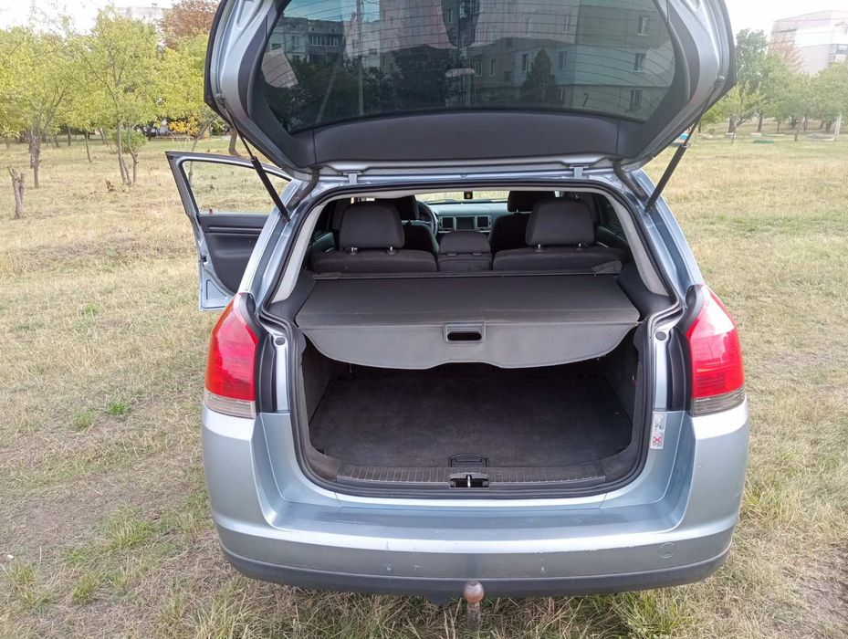Продам Opel Signum