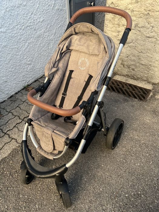 Carrinho e ovo da Pierre Cardin