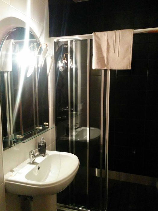 Quarto em apartamento de estudantes no Pólo, ao pé do ISEP, ESS