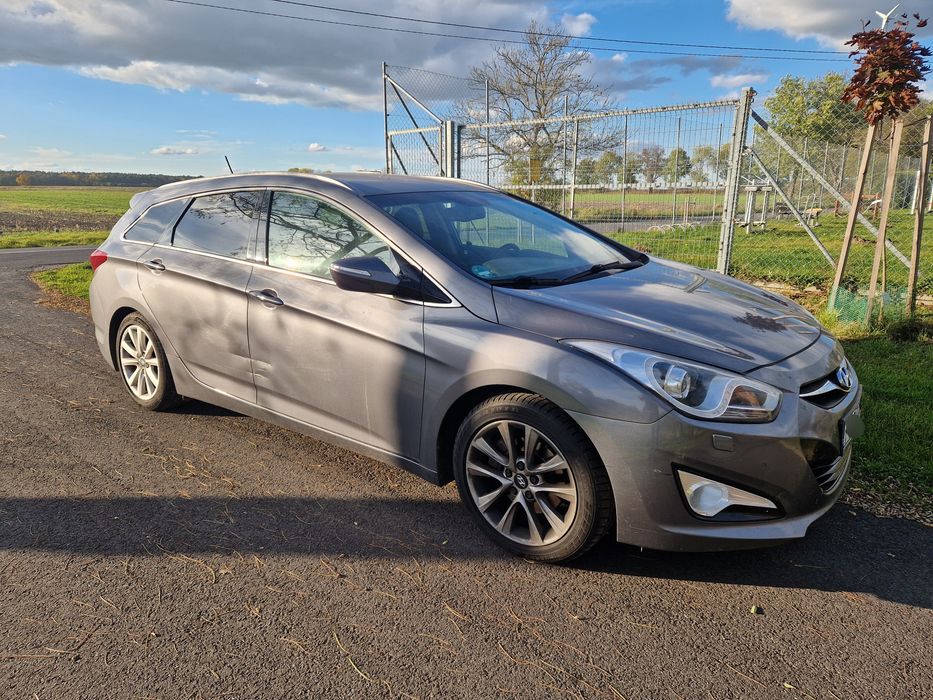 Hyundai i40
