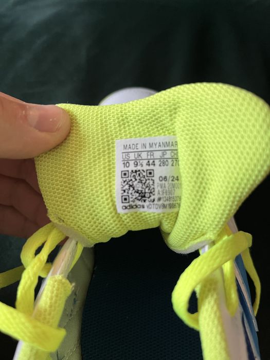 Buty Adidas Sala rozm. 44