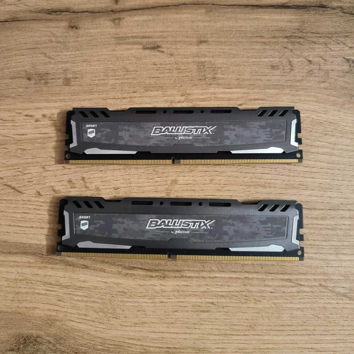 RAM Ballistix DDR4 8GB 2400MHz CL16 (BLS4G4D240FSB.8FBD)