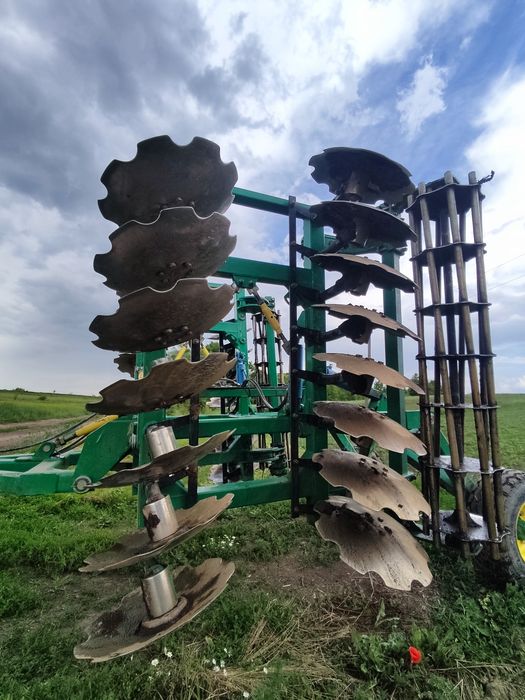 Продам дискову 4м