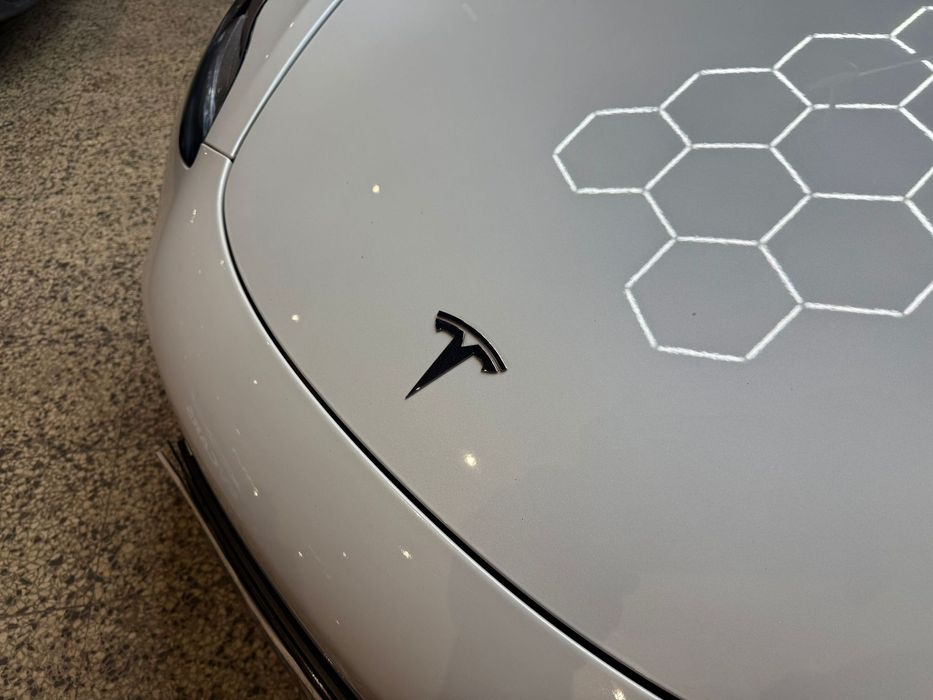 Tesla Model 3 Long Range AWD Dual Motor