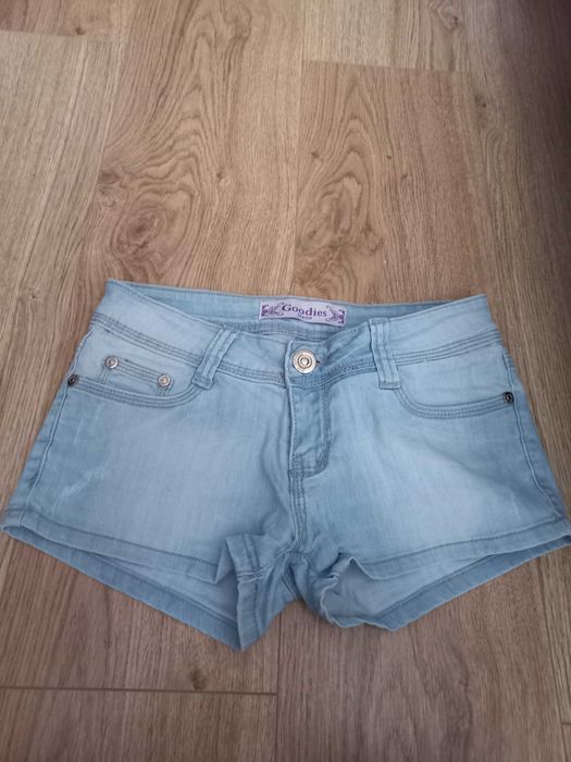 Jeansowe spodenki