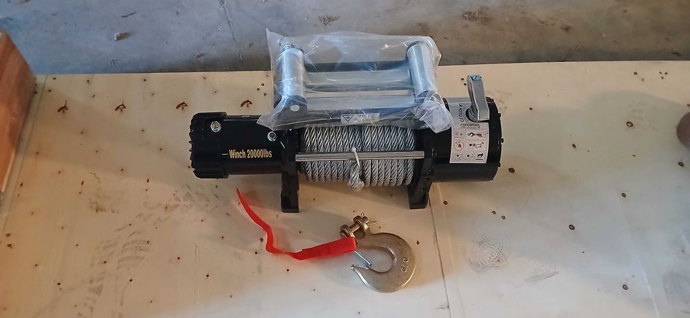 Guincho elétrico 12v para jeeps ou reboques de assistência .