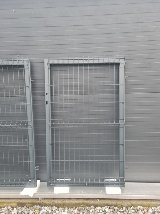 OKAZJA Brama panelowa z  furtką