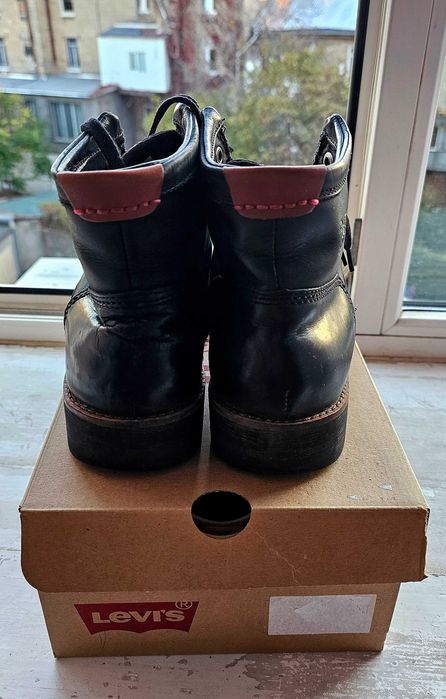 Ботинки кожа Levis 42р