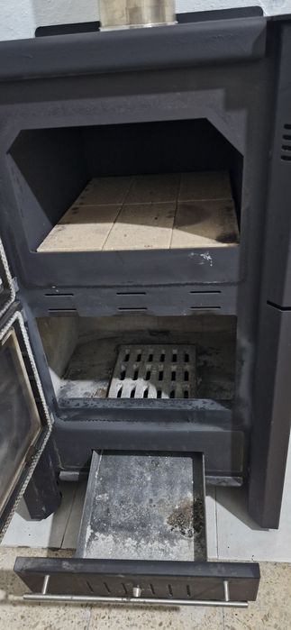 Salamandra metlor com forno estimada