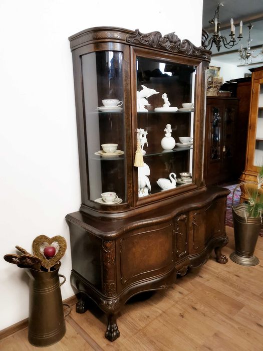 Witryna serwantka na łapach antyk 749/2025