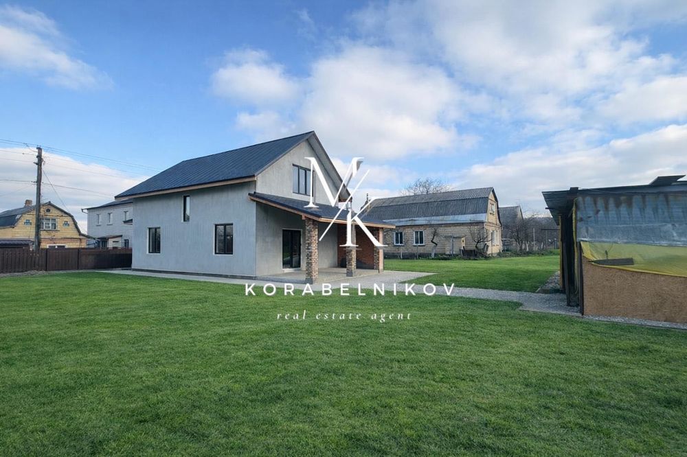 Новий будинок в с. Гатне