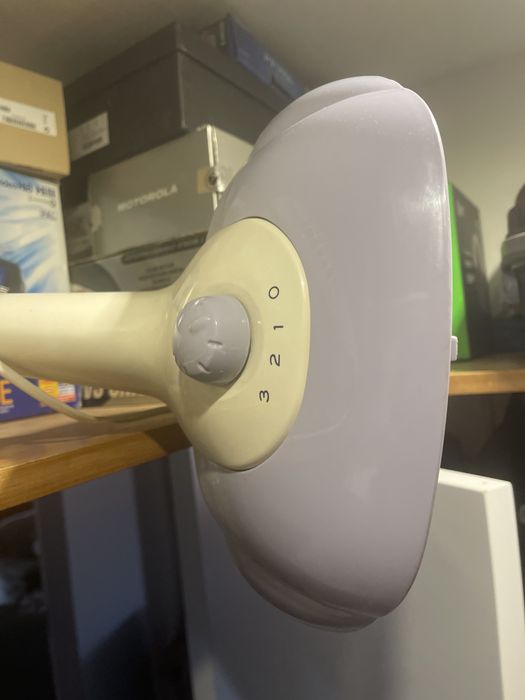 Ventoinha Ufesa 3 velocidades rotativa pouco uso.  Electrica