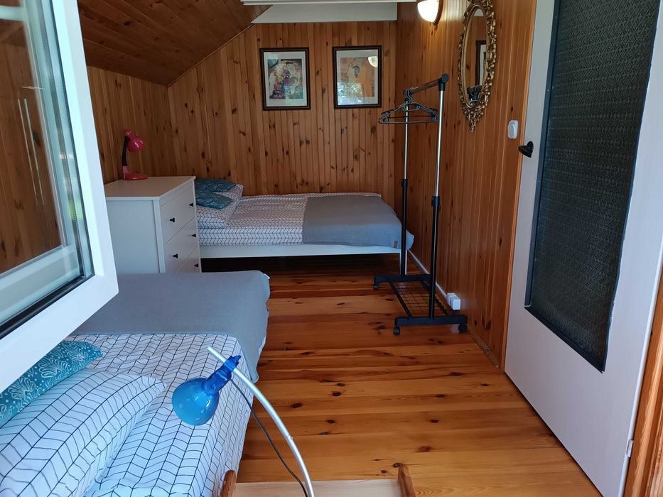 Domek z basenem w Radawie