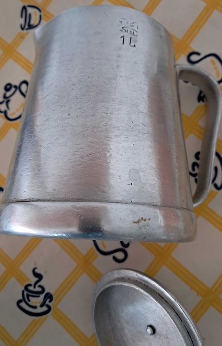 Jarro em aluminío446761786127175682