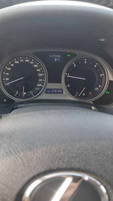 Лексус IS 220  2008