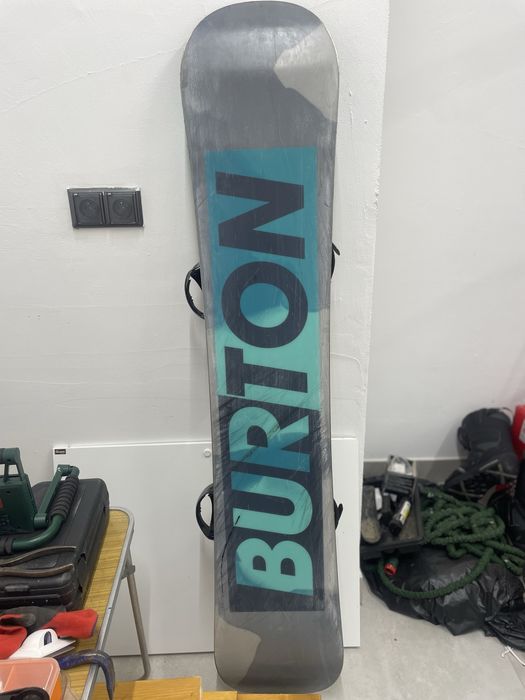 Burton Process Flying V 159 cm + wiązania Burton