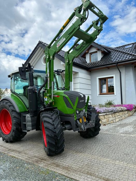 Fendt FENDT 311 VARIO POWER  Fendt 311 Vario Power 2022 • 613 mth • Ładowacz czołowy • gwarancja